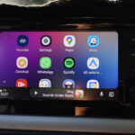 Android Auto connection issues hit Pixel and Samsung phones