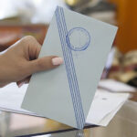 Poll: Vast Majority Concerned Over Possible Effects in Greece from Mideast Conflict