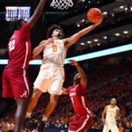 No. 22 Tennessee falls to No. 17 Alabama in heartbreaking fashion, 71-69