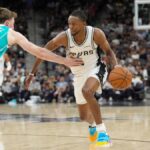 NBA picks: De’Aaron Fox, John Collins part of Spurs vs. Clippers SGP on March 16