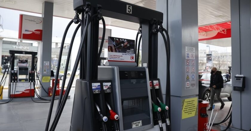 Greece to Release Two Million Barrels of Emergency Oil Reserves