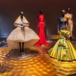 The V&A Announces “Schiaparelli: Fashion Becomes Art,” the First UK Exhibition