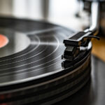 4 Gadgets That Can Upgrade Your Old Stereo System