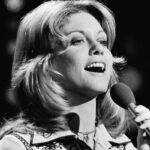 Olivia Newton-John Created a Major Country Music Controversy With This 70s Album