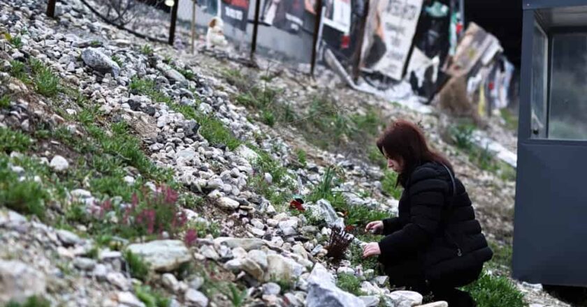 Most Greeks See Government Cover Up In Tempi Train Disaster