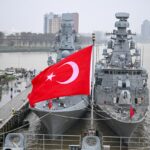 Türkiye warns Greece against exploiting regional crisis