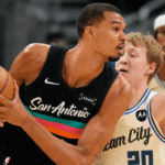 Spurs vs Warriors Prediction, Picks & Odds for Tonight’s NBA Game