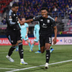 Aston Villa take giant step toward Europa League semi-finals with win against Bologna