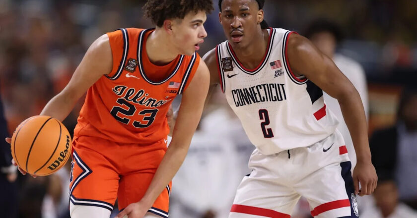 College basketball roster tracker: Illinois star Keaton Wagler declares for the NBA draft