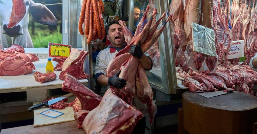 APTOPIX Greece Orthodox Easter | World