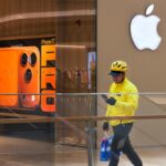 Apple’s foldable iPhone may be delayed due to engineering snags