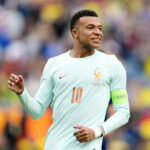 📸 This week’s kit news 👕