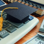 Financial aid for students without financial need: Why do colleges offer it?