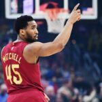 Donovan Mitchell drops two defenders with one ankle breaker in Cavaliers’ win