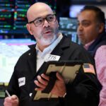 Dow skyrockets by over 1,100 points, stocks rally to end Q1 2026