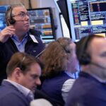 S&P 500, Nasdaq, Dow futures hover while banks report record profit