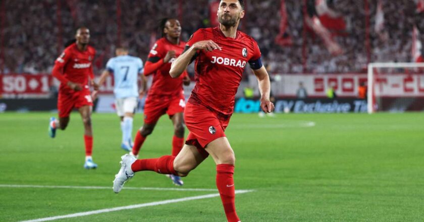 Freiburg put three past Celta Vigo and one foot in Europa League semis