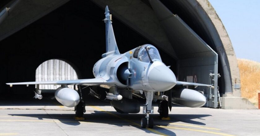 France Pressures Greece on Mirage 2000-5 Transfer to Ukraine With Rafale Discount Deal, Athens Still Resists
