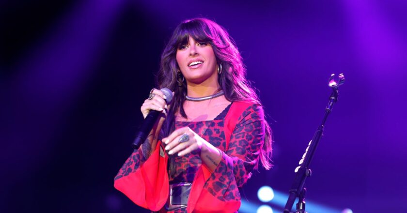 Ella Langley’s “Choosin’ Texas” music video filmed at Fort Worth’s Stagecoach Ballroom