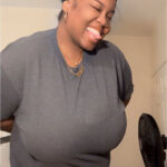 @teeteeb__ Ayooo, who tf came up with this trend?     …