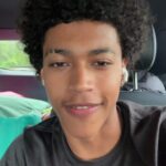 @justins.lives       …