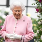 Queen Elizabeth Memorial Features “Sense Of Color and Fashion”