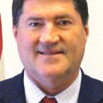 Republican gubernatorial candidate withdraws after failing to qualify for public financing